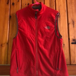 The North Face Men’s Zip Up Vest